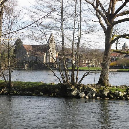 Le Petit Chat Acomodação com café da manhã Beaulieu-sur-Dordogne Exterior foto